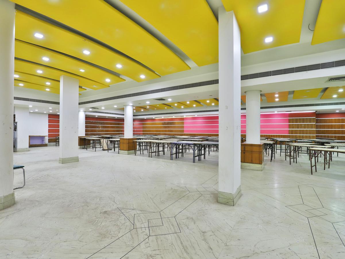 Oyo 1123 Hotel Rock Regency Ahmedabad Exterior photo